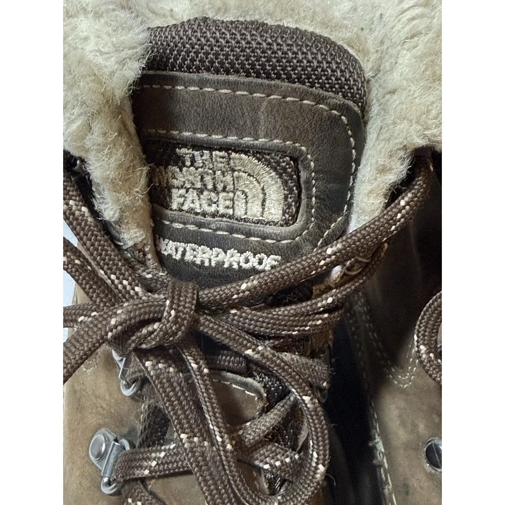 The North Face Chilkat Womens Winter Snow Boots US 9 Brown Waterproof PrimaLoft